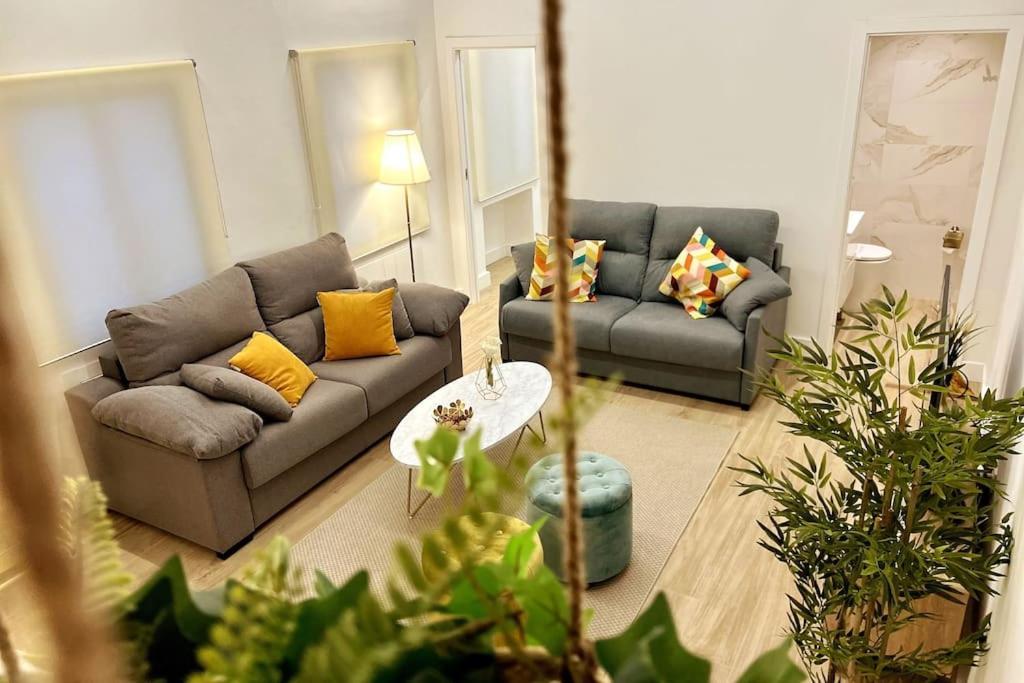 Appartamento Auxiliadora Luxury Siviglia Esterno foto