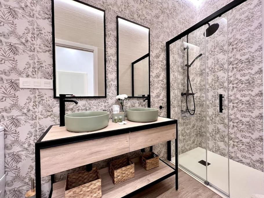 Appartamento Auxiliadora Luxury Siviglia Esterno foto